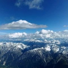 Flugwegposition um 14:33:23: Aufgenommen in der Nähe von Gemeinde Assling, Österreich in 3724 Meter